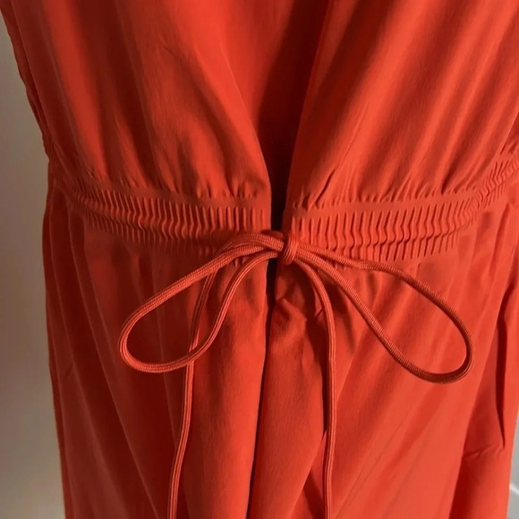 Athleta Red Sleeveless Dress - Picture 4 of 8